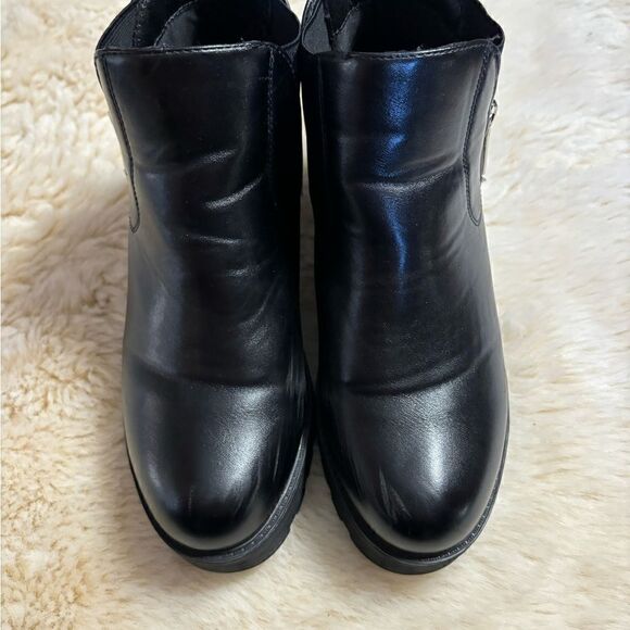 Cushionaire Portia Chunky Black Vegan Leather Ankle Boots size 9 - Picture 5 of 9